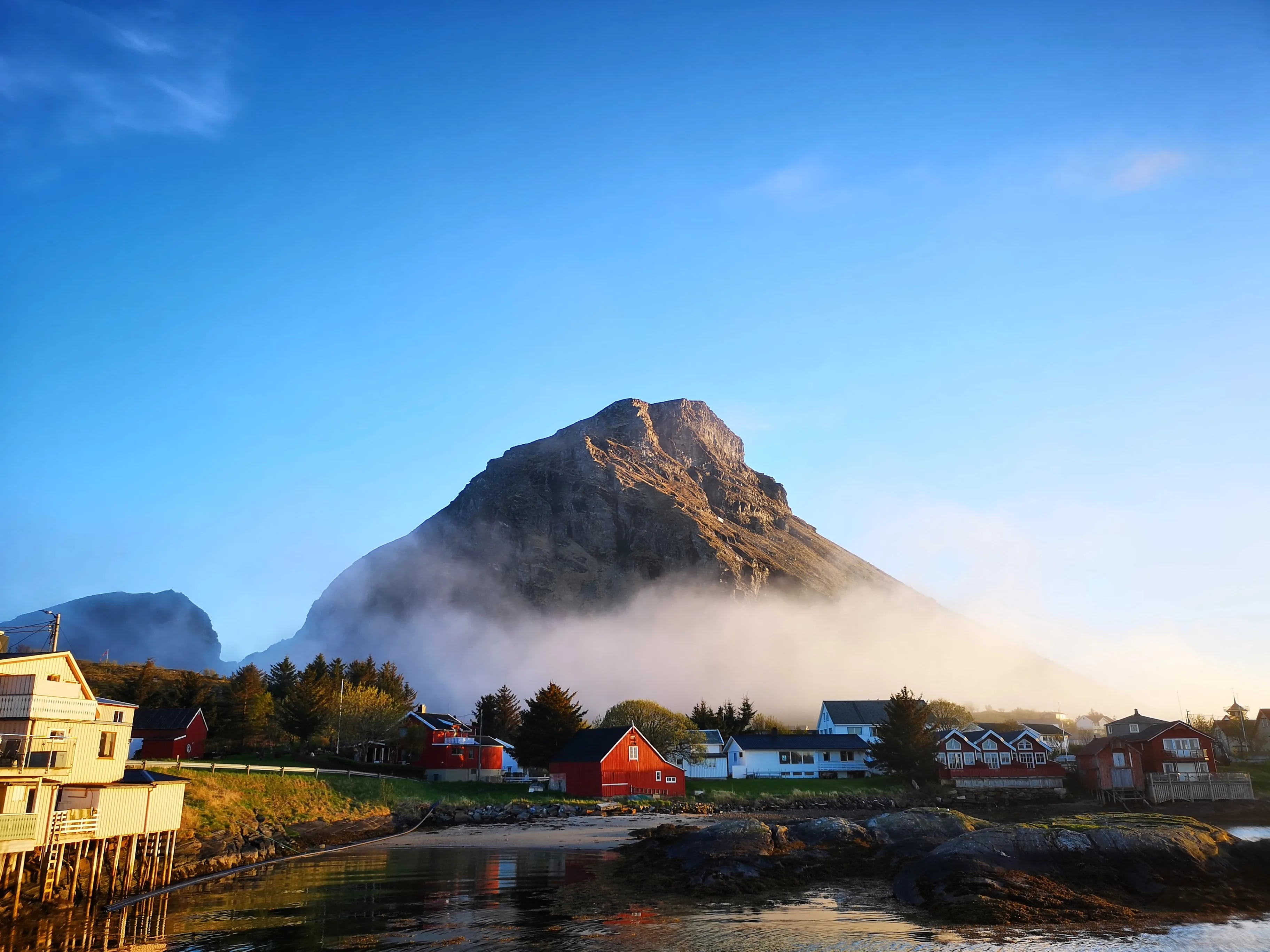 Lovund — kajakk og friluftsliv i Nordland